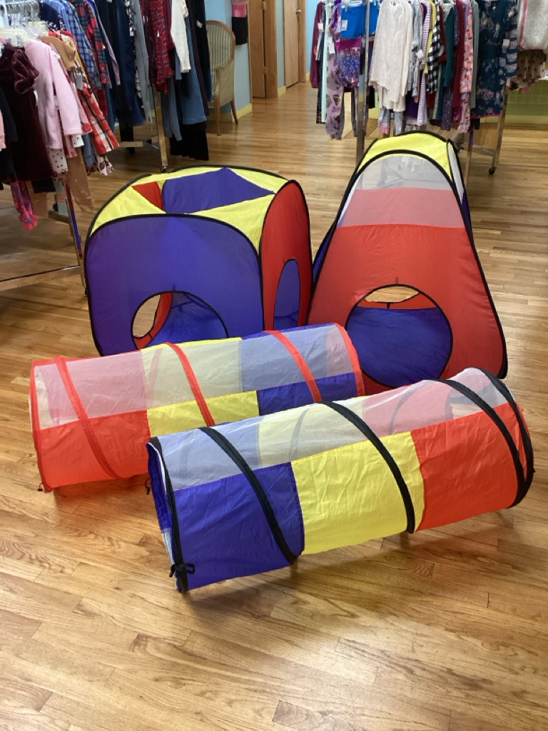 4 piece Tunnel & Tents Set