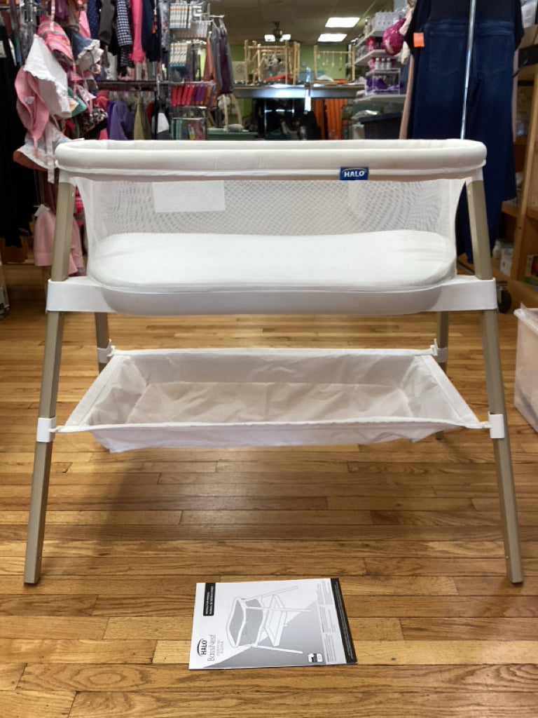 Halo BassiNest Essential Sleeper