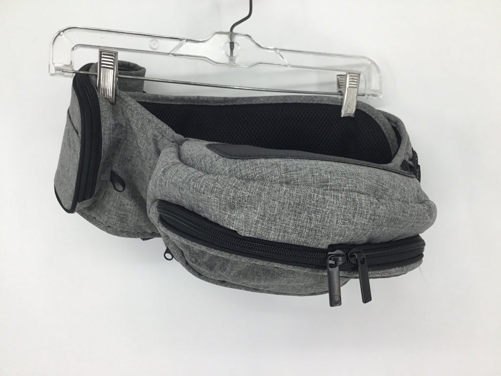 TushBaby Gray Hip Carrier