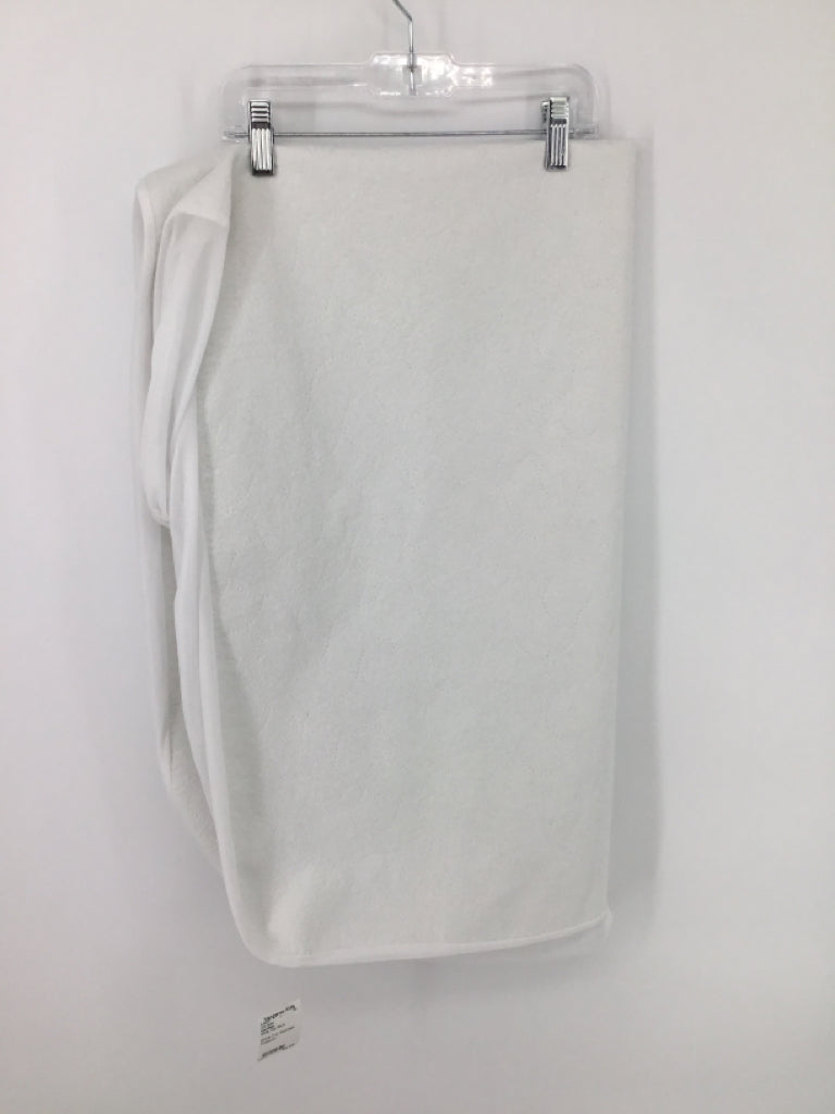White Crib Mattress Protector