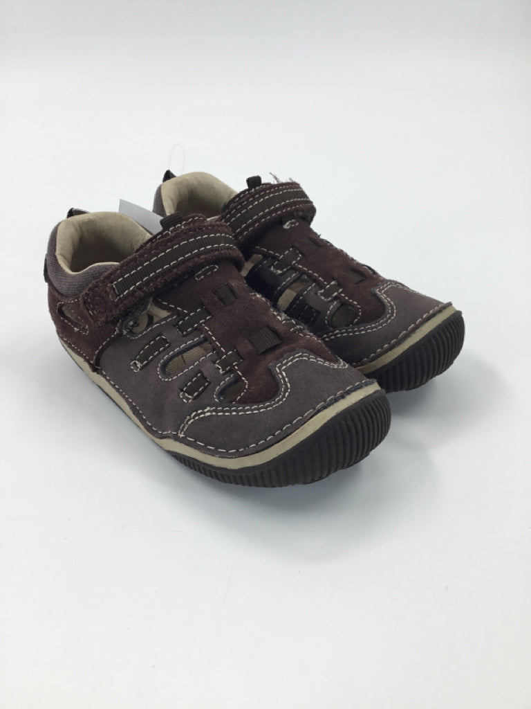 Stride Rite Child Size 9 Toddler Brown Sandals/Flip Flops