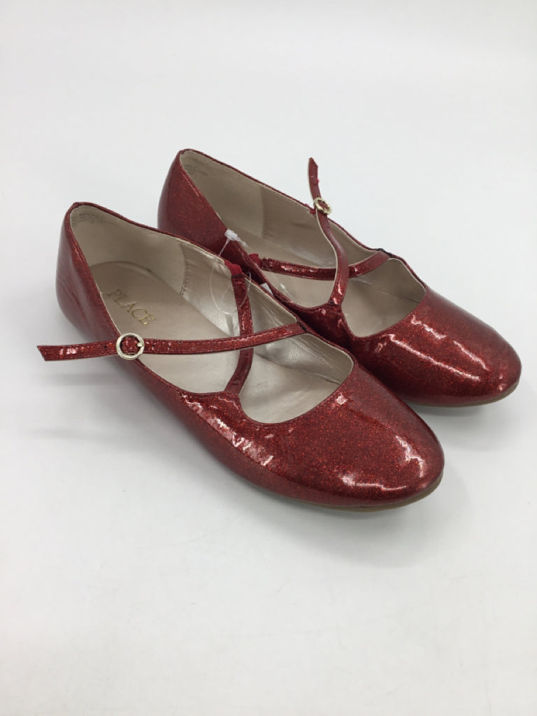 Childrens Place Child Size 5 Youth Red Dress Shoes