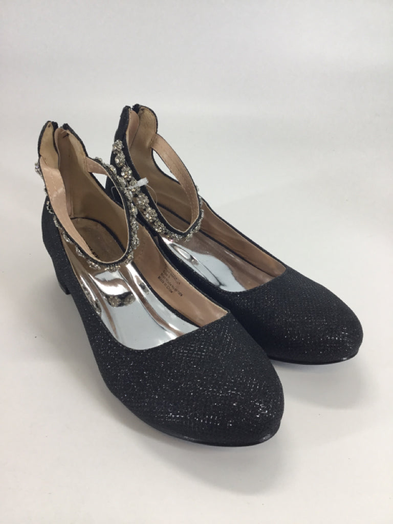 Badgley Mischka Child Size 5 Youth Black Dress Shoes