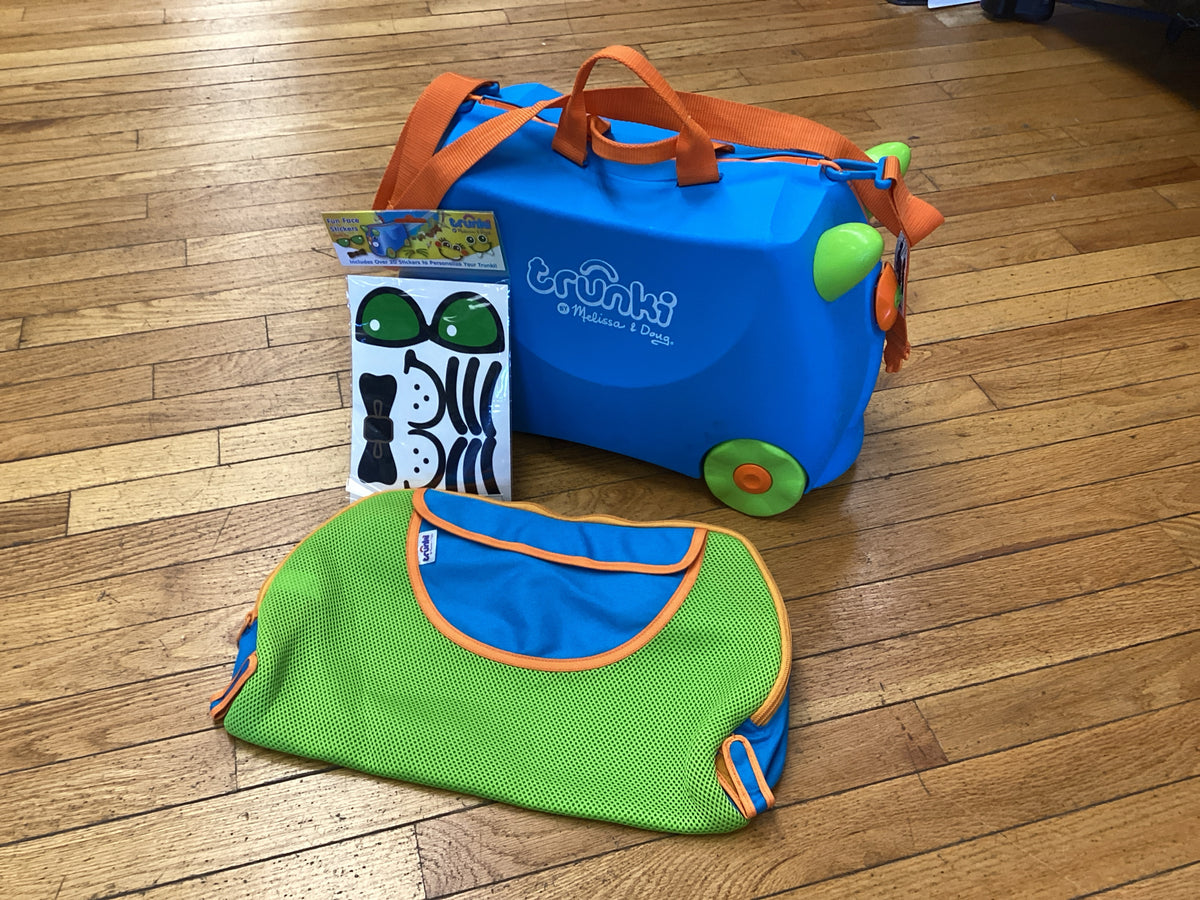 Melissa & Doug Trunki Ride On Suitcase