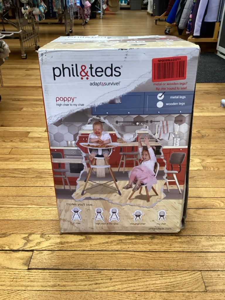 Phil & Teds Poppy High Chair with Metal Legs