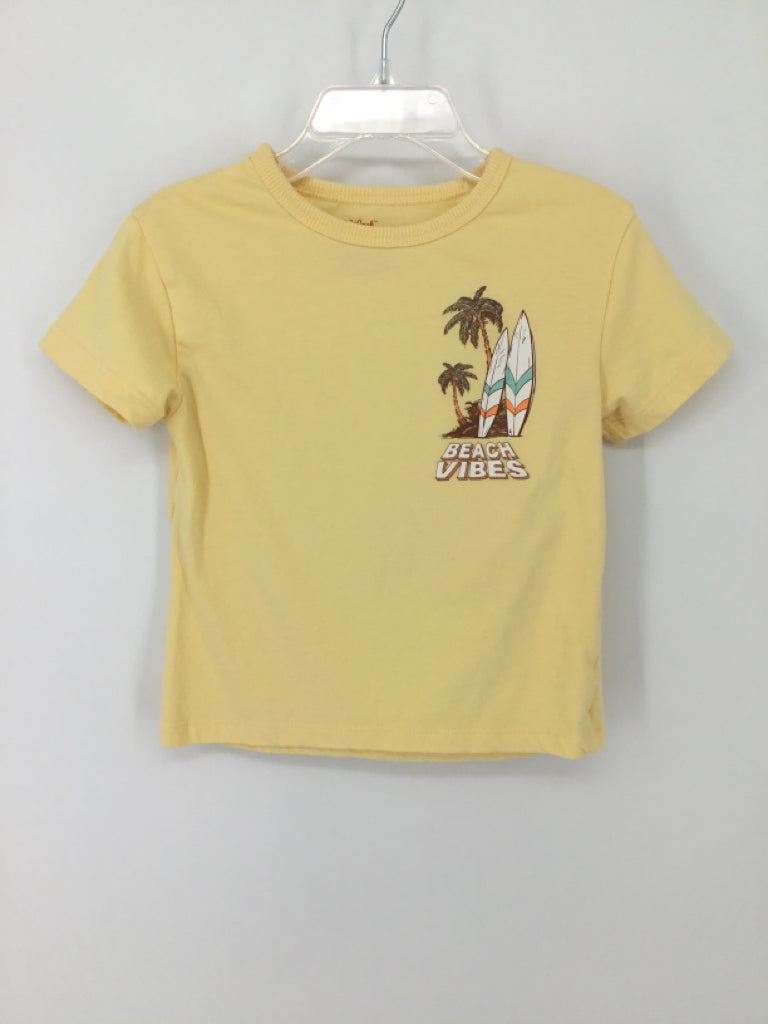 Cat & Jack Child Size 2 Yellow screen printed T-shirt - boys