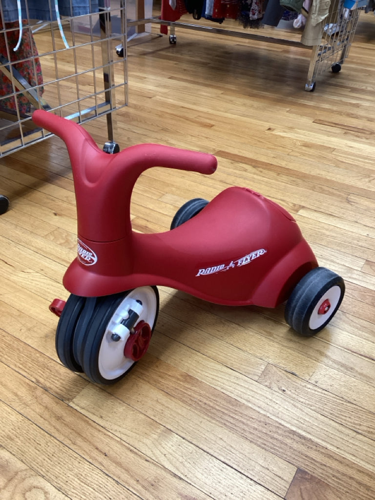 Radio Flyer Scoot 2 Pedal