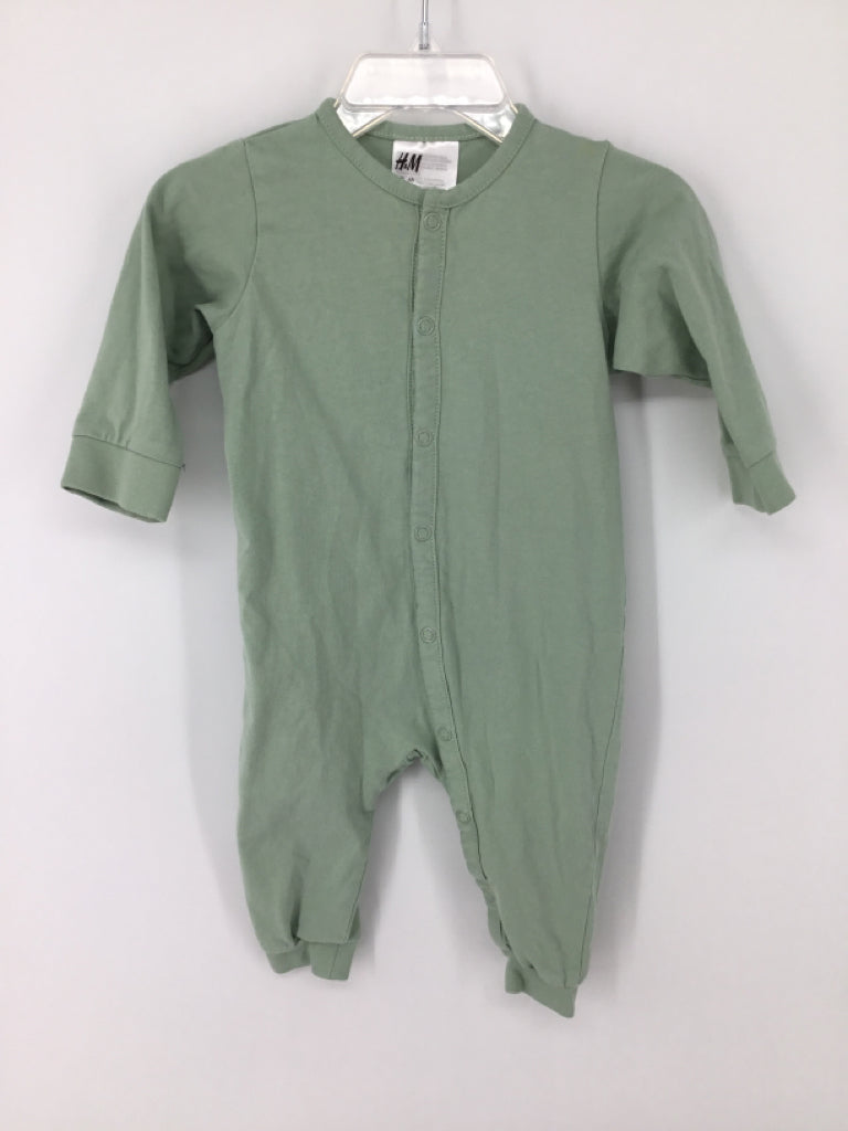 H & M Child Size 6 Months Green Solid Pajamas - boys