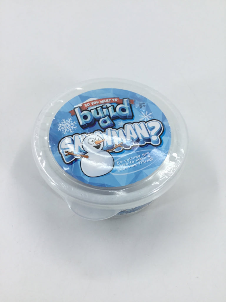 Kangaroo Build a Snowman