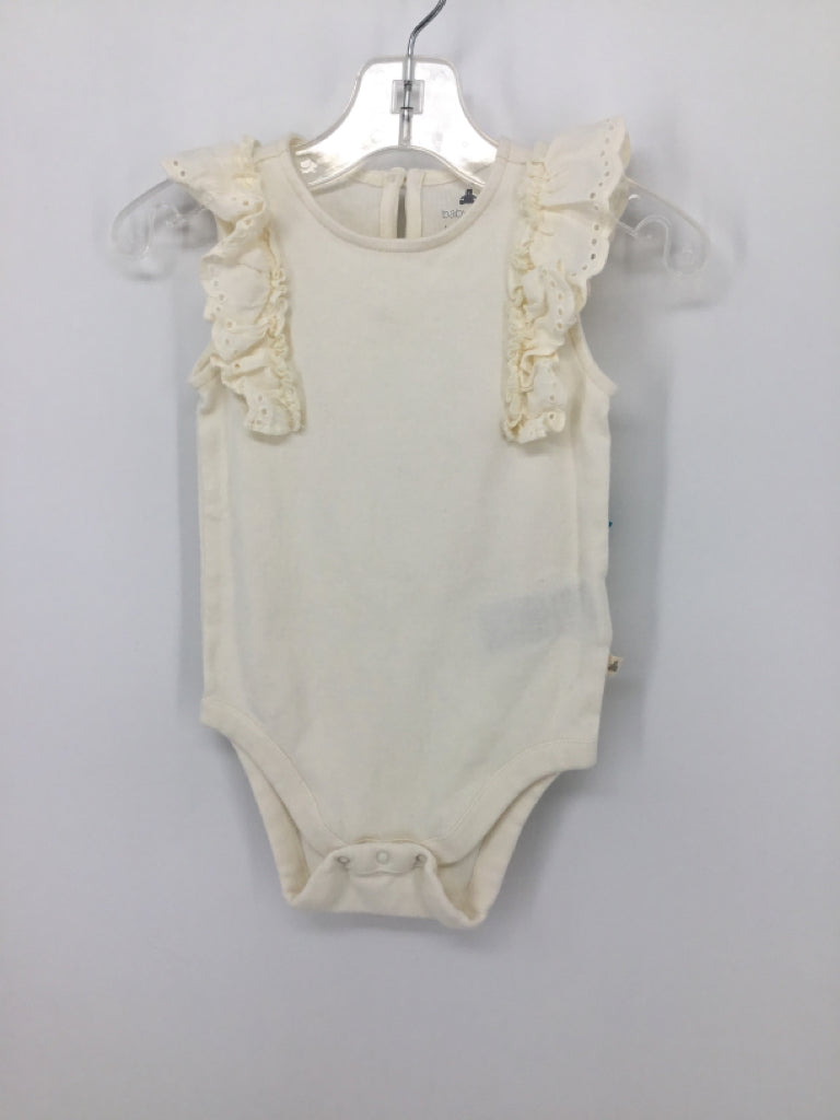 Baby Gap Child Size 6-12 Months Cream Onesie