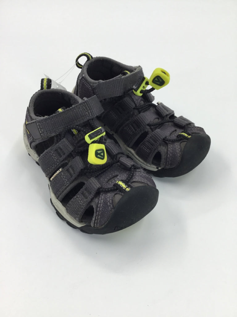 Keen Child Size 8 Toddler Gray Sandals/Flip Flops