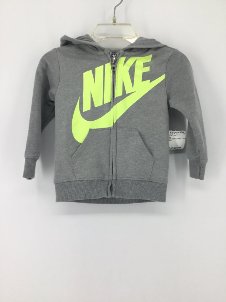 Nike Child Size 12 Months Gray screen printed Hoodie - boys