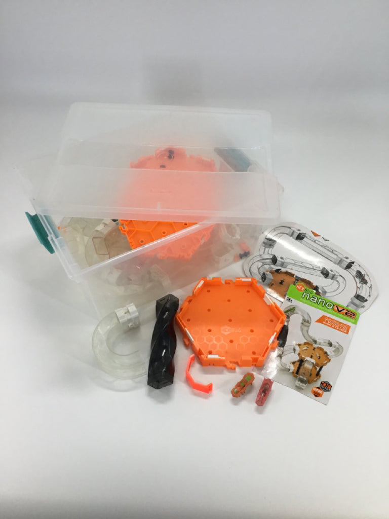 Hex Bug Nano V2 Gravity Loop Defying Robotic Creatures