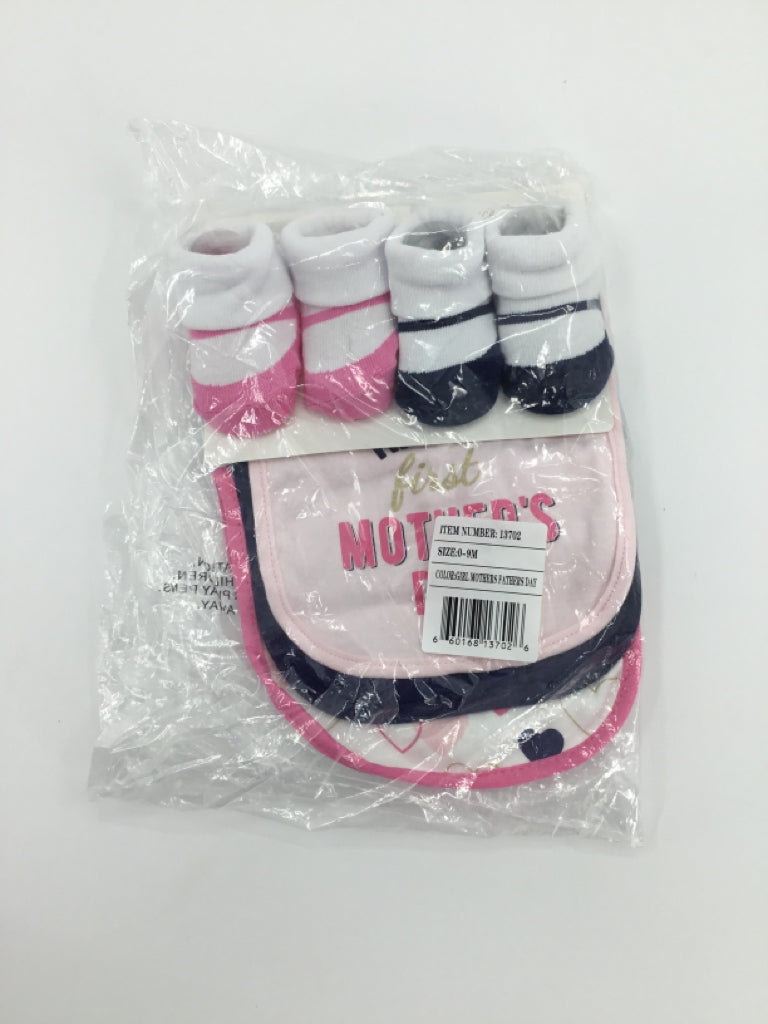 HB Child Size 0-9 Months Pink Bibs and Booties