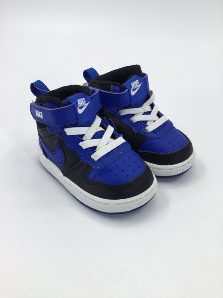 Nike Child Size 5 Toddler Blue Sneakers