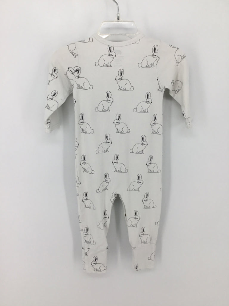 Monica + Andy Child Size 3-6 Months White Easter Pajamas