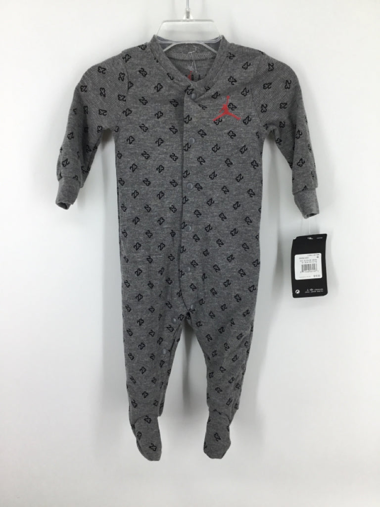 Air Jordan Child Size 6 Months Gray Sleepers