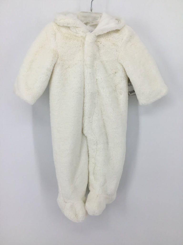 Janie and Jack Child Size 6-9 Months White Solid Outerwear - boys