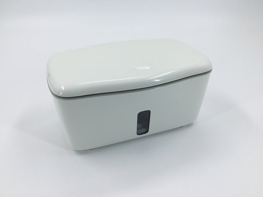 Oxo Tot Perfect Pull Wipes Dispenser
