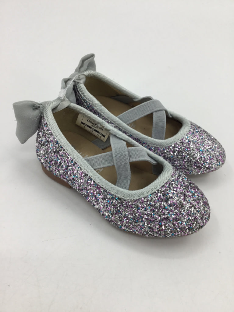 OshKosh B'gosh Child Size 4 Toddler Silver Dress Shoes