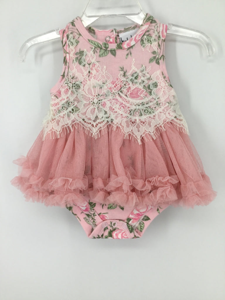 Nicole Miller Child Size 3-6 Months Pink Outfit - girls