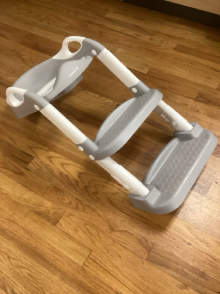 Joolbaby Potty Training Seat W/ Ladder