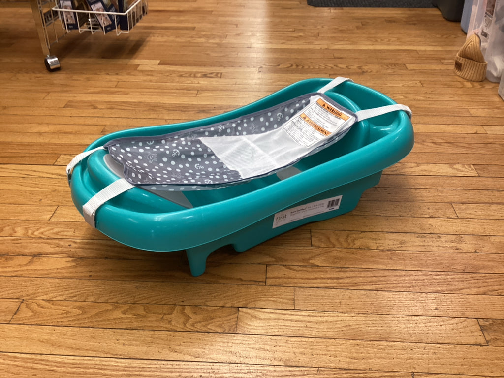 The First Years Sure Comfort Bath Tub