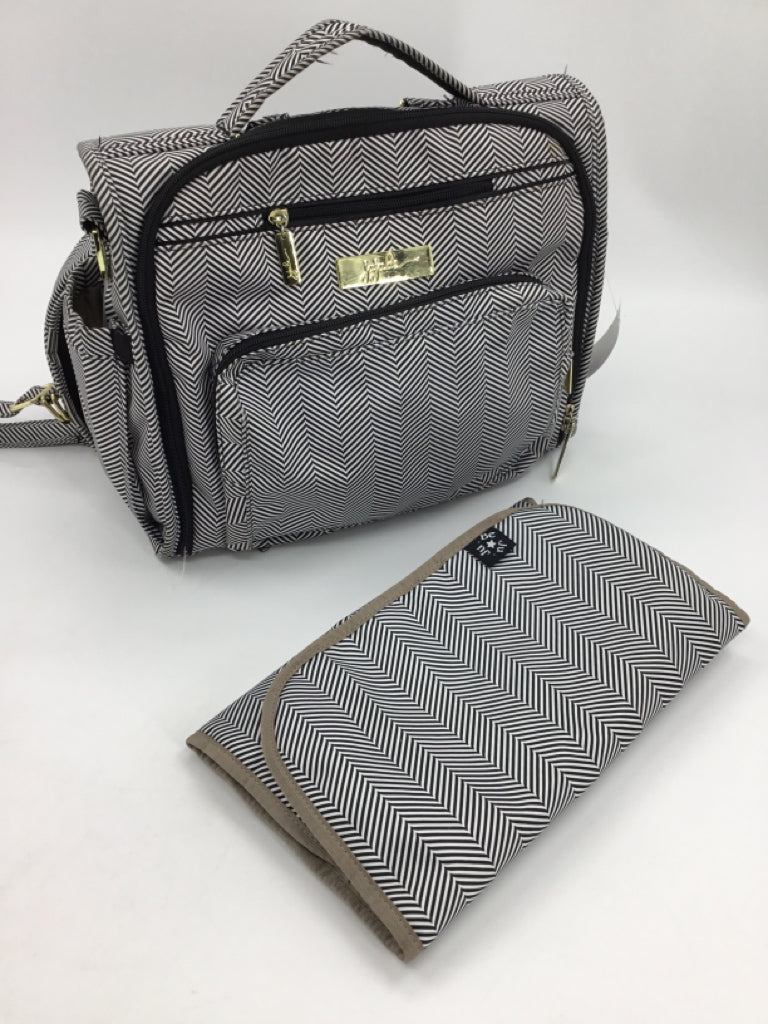 Jujube Chevron Diaper Bag with Changing Pad