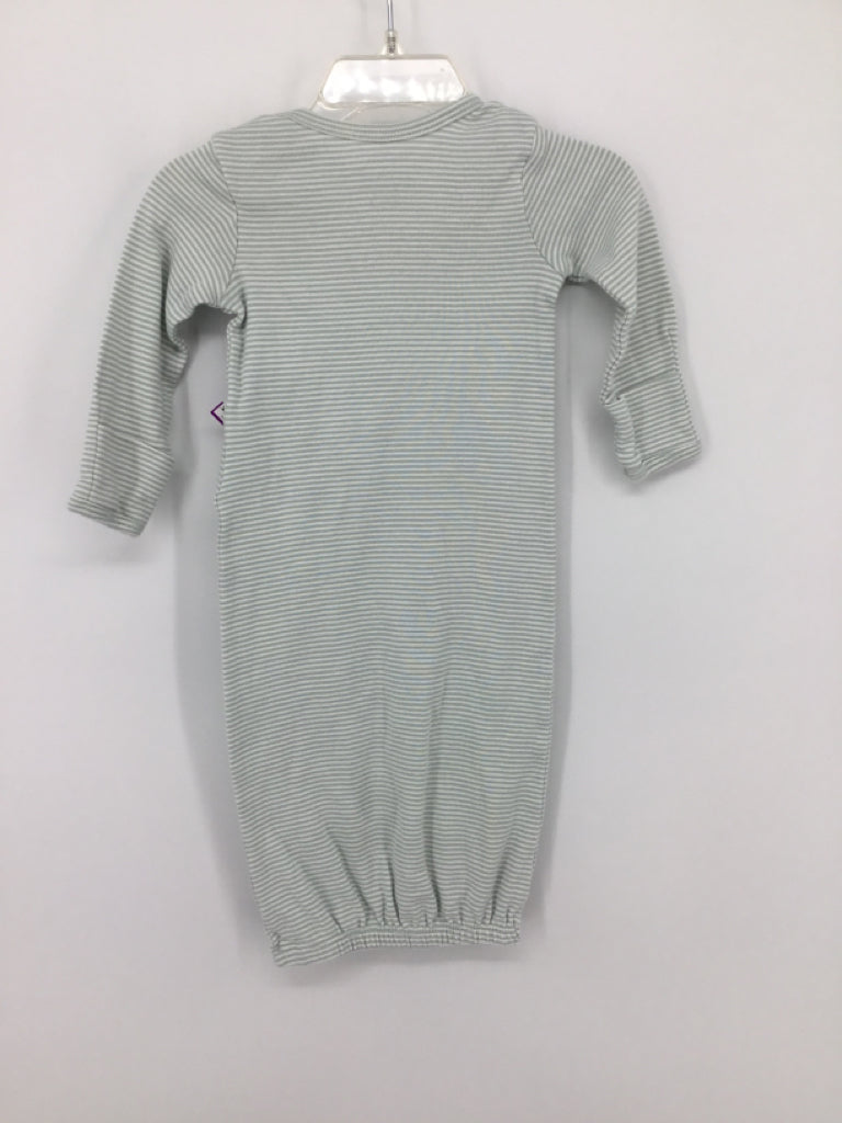 Simple Joys made by Carters Child Size 0-3 Months Green Sleepers