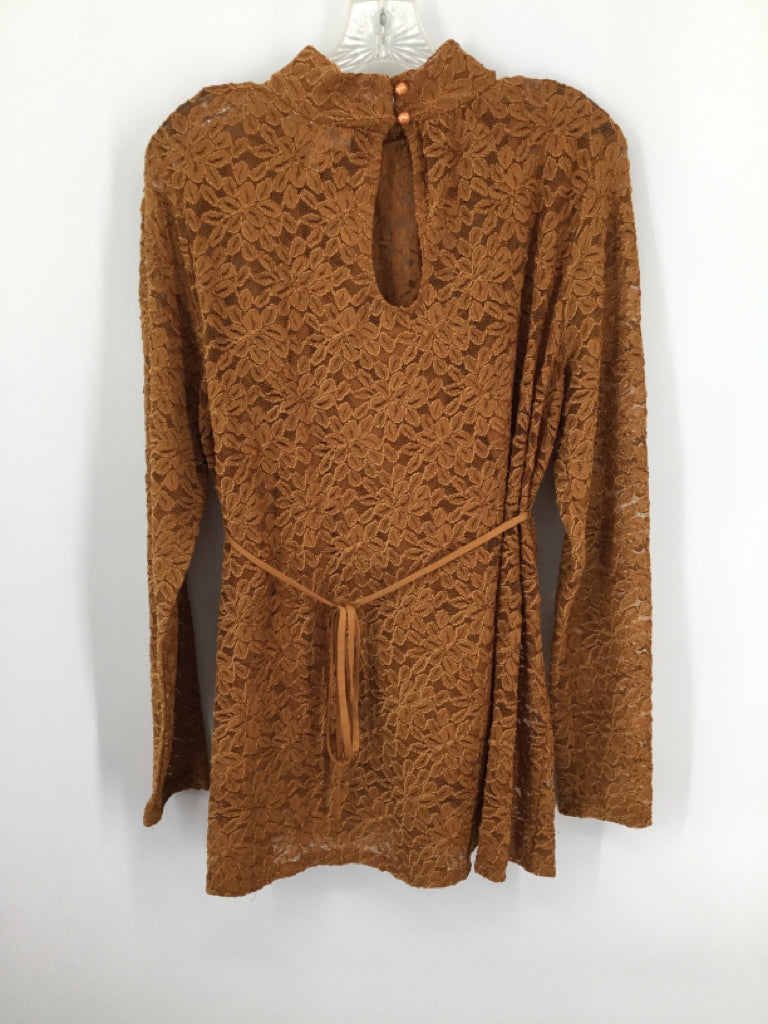 Jessica Simpson Size M Poly Blend Top