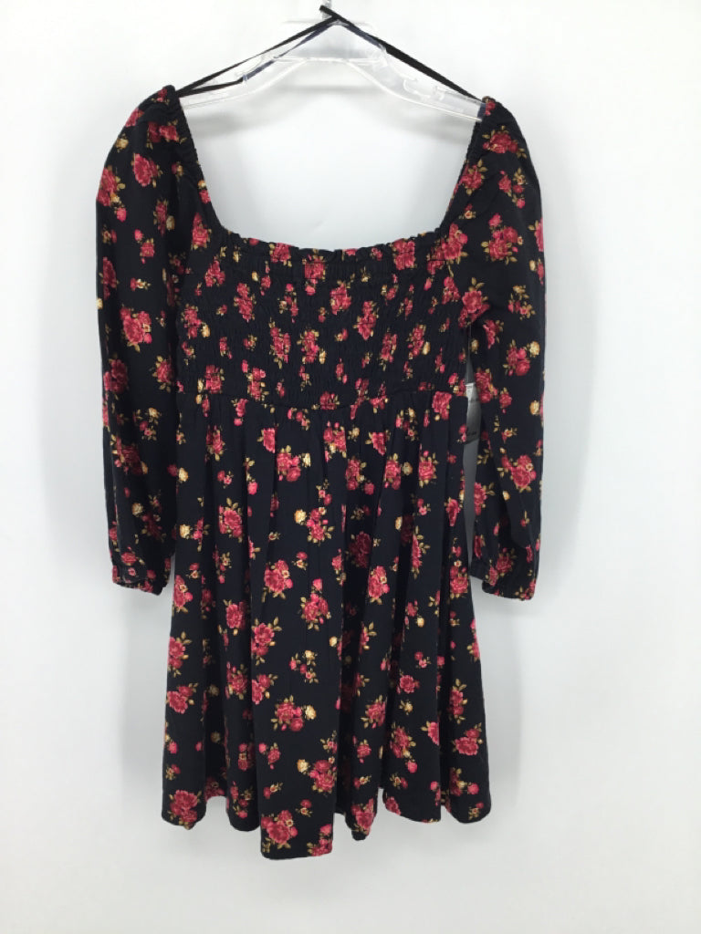 Old Navy Child Size 5 Black Dress