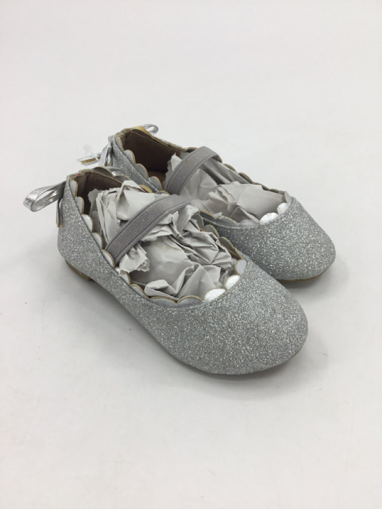 Laura Ashley Child Size 6 Toddler Silver Dress-Up