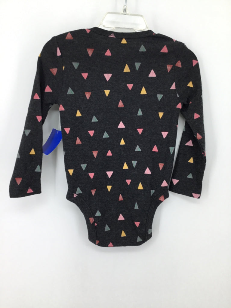 Old Navy Child Size 18-24 Months Gray Onesie