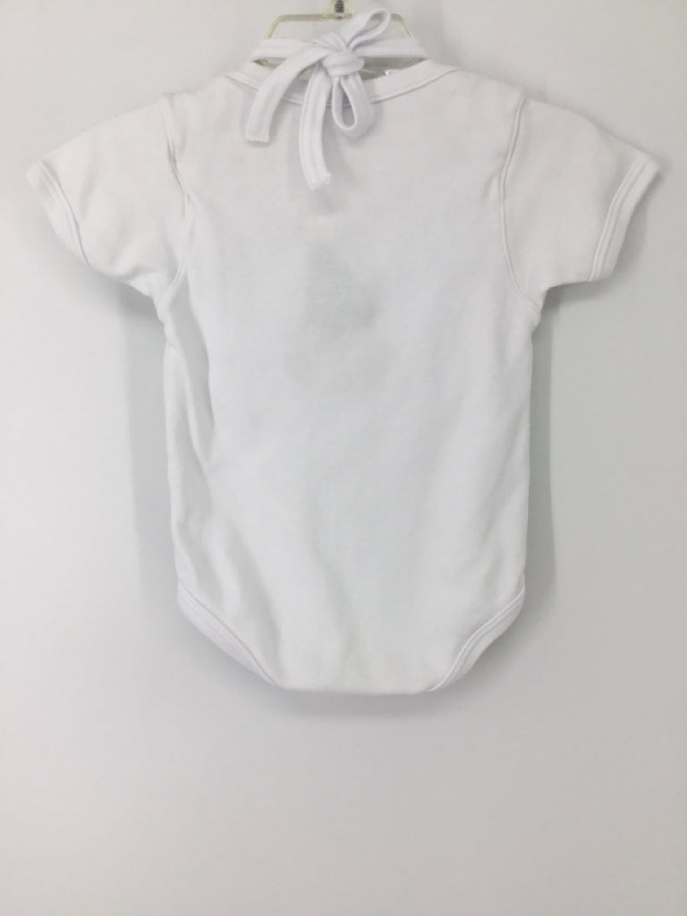 Mudpie Child Size 0-6 Months White Christmas Onesie & Bib