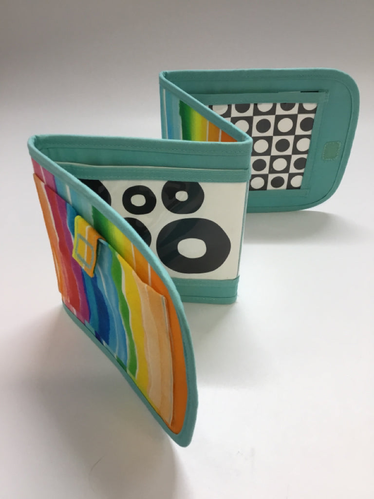 Lovevery Standing Card Holder with cards