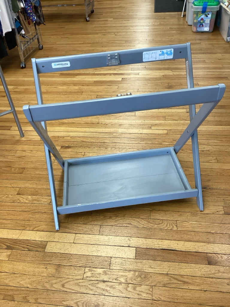 UppaBaby Gray Bassinet Stand