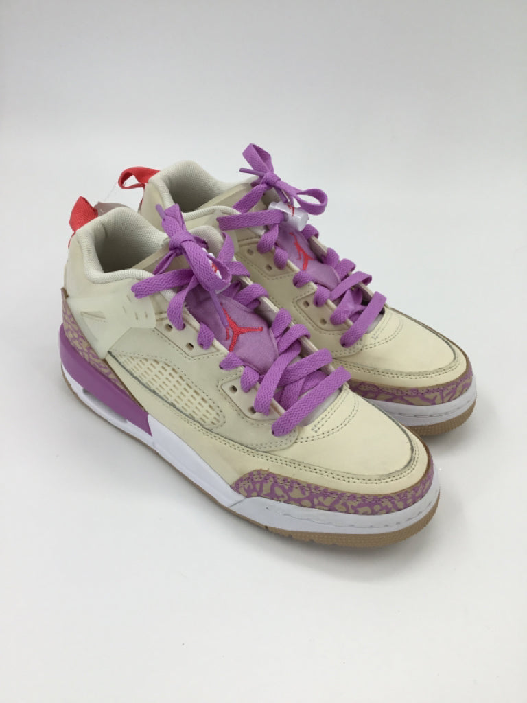 Air Jordan Child Size 6 Youth Purple Sneakers