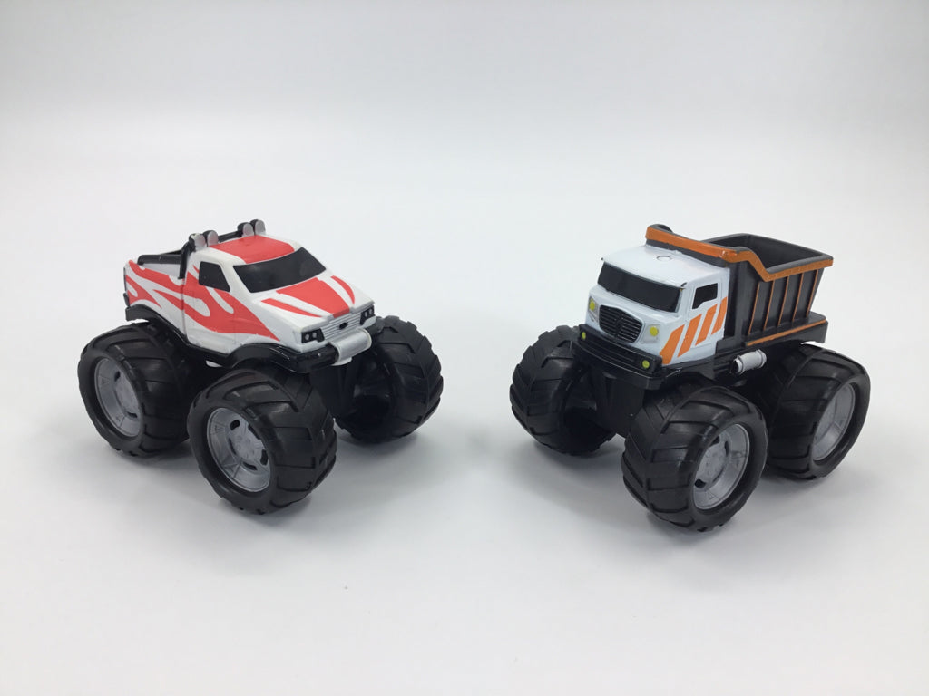 Member's Mark Set of 2 Soft Body Trucks