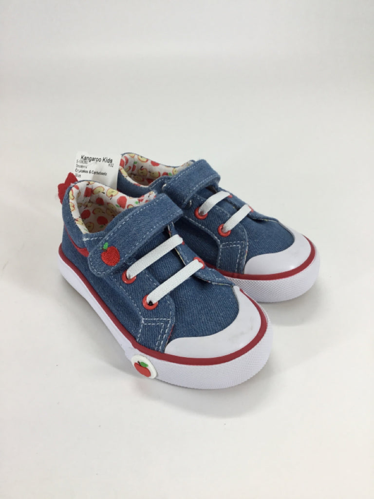 Cupcakes & Cartwheels Child Size 7 Toddler Blue Sneakers