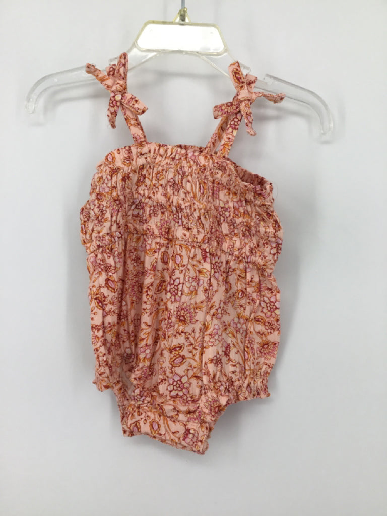 Old Navy Child Size 0-3 Months Pink Outfit - girls
