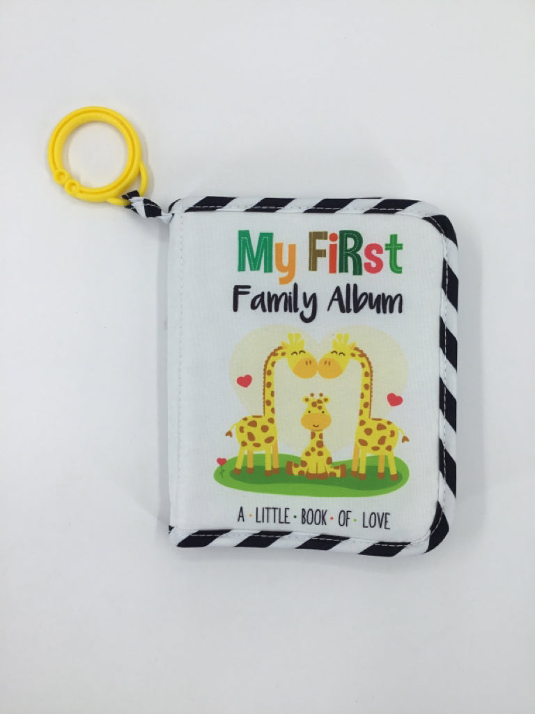Urban Kiddy My First Family Album Soft Book