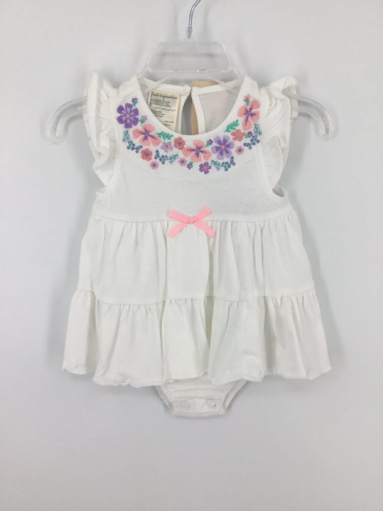 First Impressions Child Size 3-6 Months White Outfit - girls
