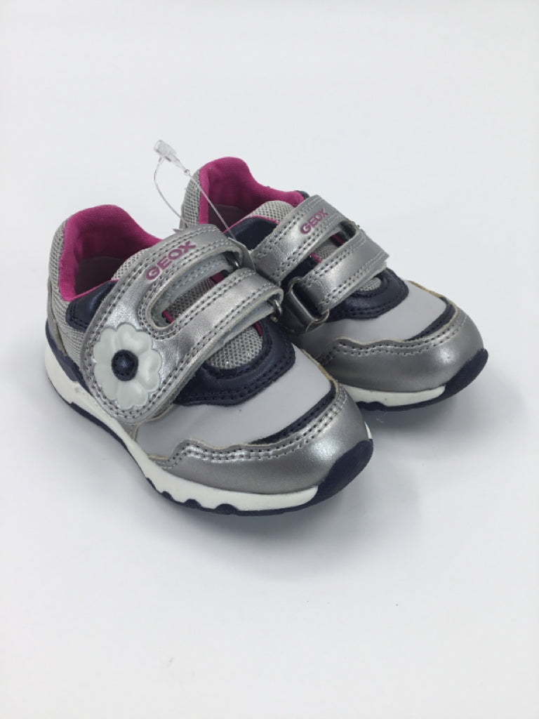 Geox Child Size 4.5 Toddler Silver Sneakers