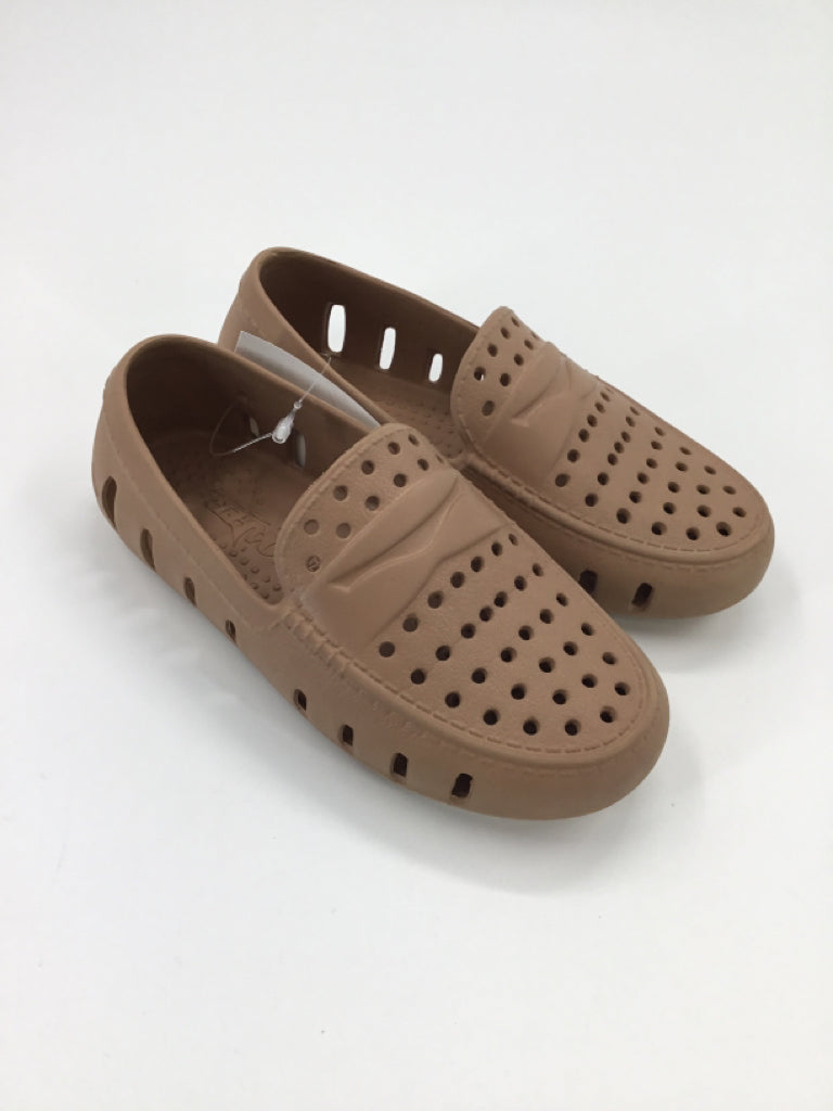 Floafers Child Size 11 Tan Sandals/Flip Flops
