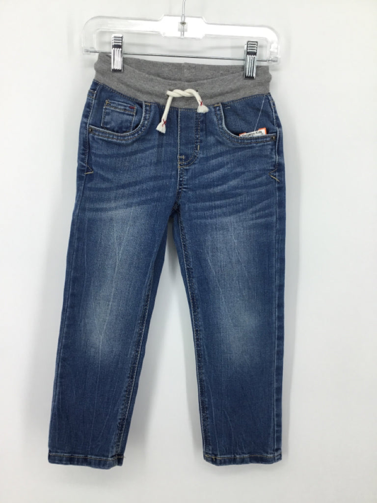 Cat & Jack Child Size 4 Blue Jeans - girls