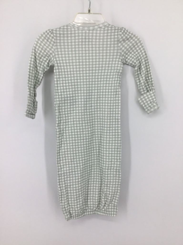 Carter's Child Size 3 Months Green Sleepers