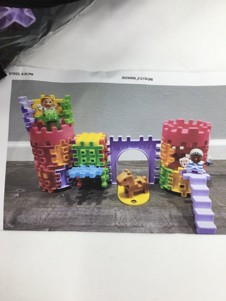 Little Tikes Wee Waffle Blocks - Castle