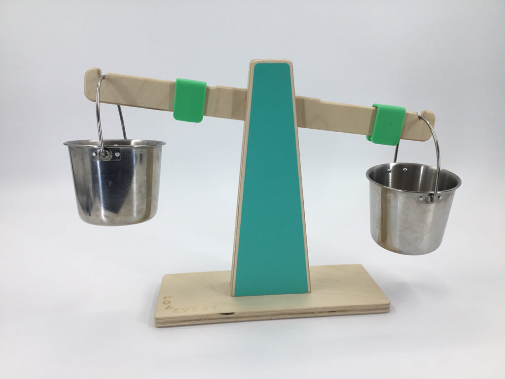 Lovevery Every Which Weigh Scale & Pails