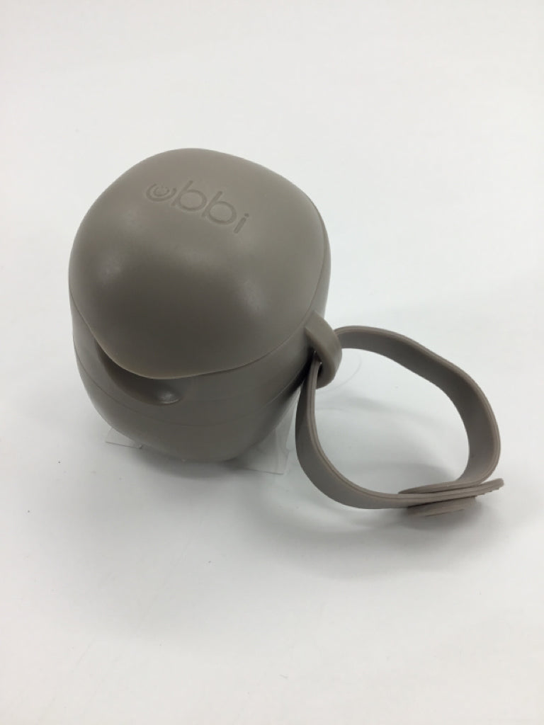 Ubbi On The Go Dual Pacifier Holder