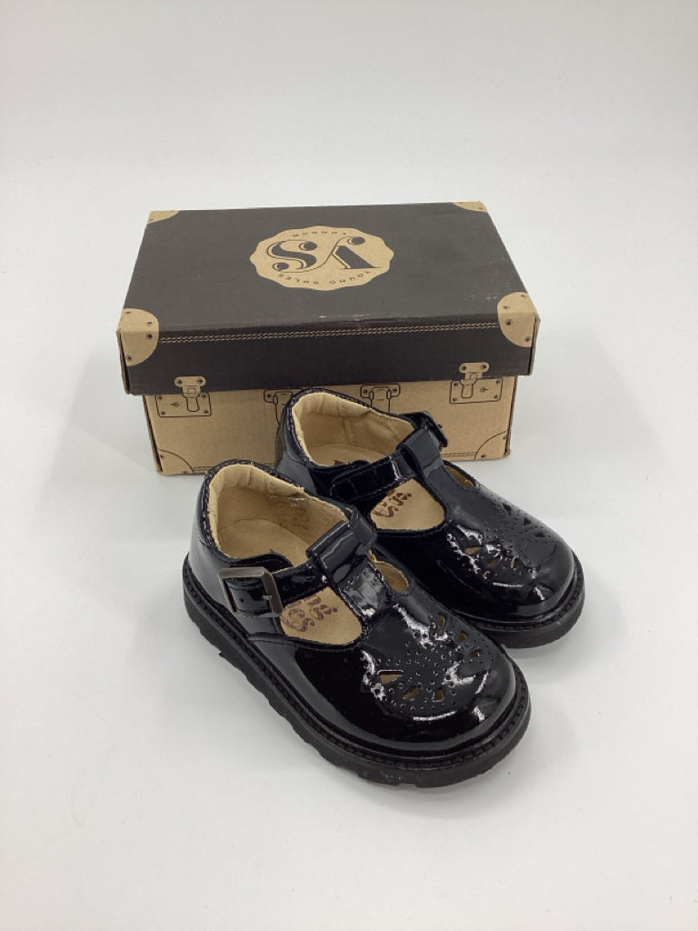 Young Soles Rosie Patent Leather TBar Child Size 6 Toddler Black Dress Shoes